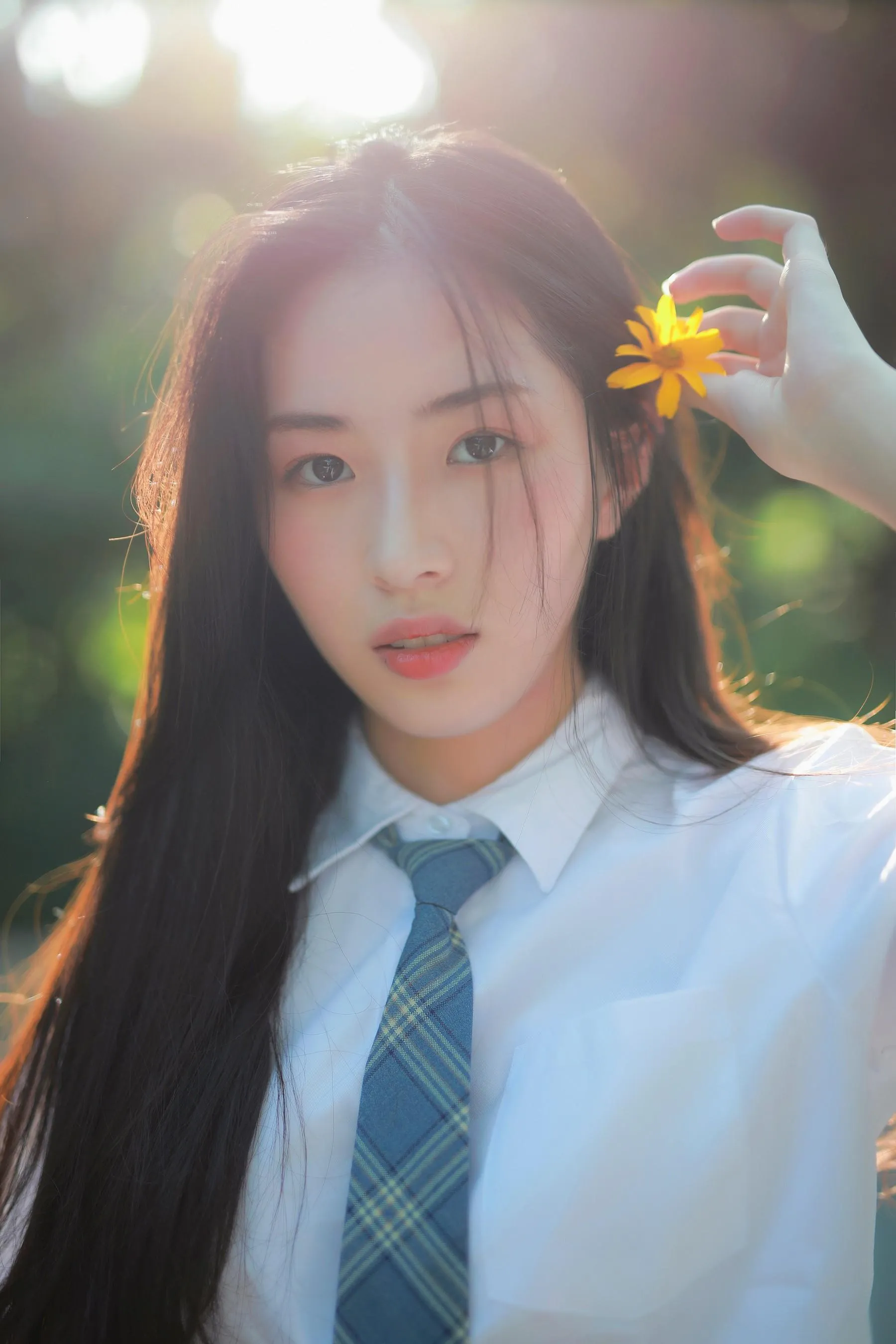 [艺图语] 2022.07.02 风很温柔，花很鲜艳 一帆 [22P]插图9